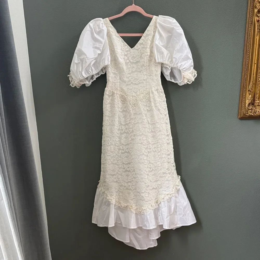 Vintage White Lace Dress with Puff Sleeves Bow Sz Small